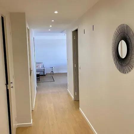公寓 Spacious Bright Nest With Balcony In 戛纳
